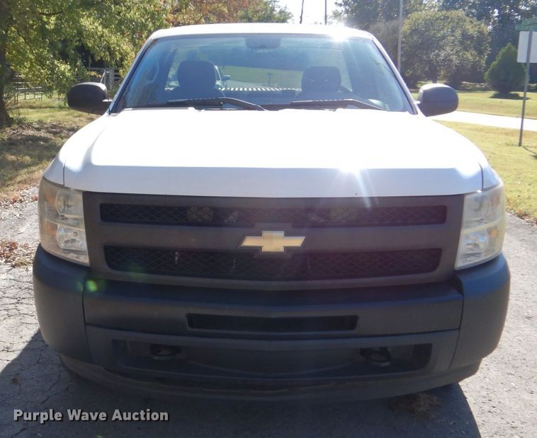 image for item FF9001 2011 Chevrolet Silverado 1500 pickup truck