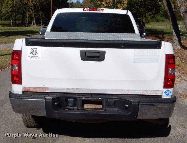 image for item FF9002 2011 Chevrolet Silverado 1500 pickup truck