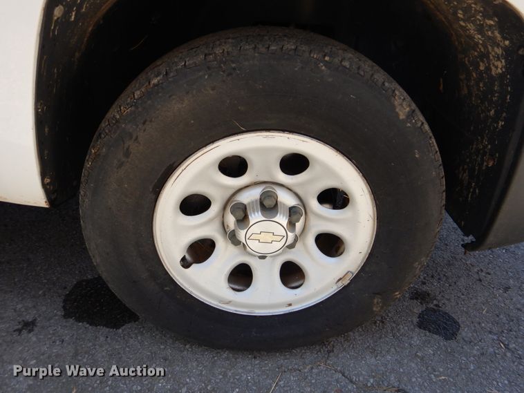 image for item FF9002 2011 Chevrolet Silverado 1500 pickup truck