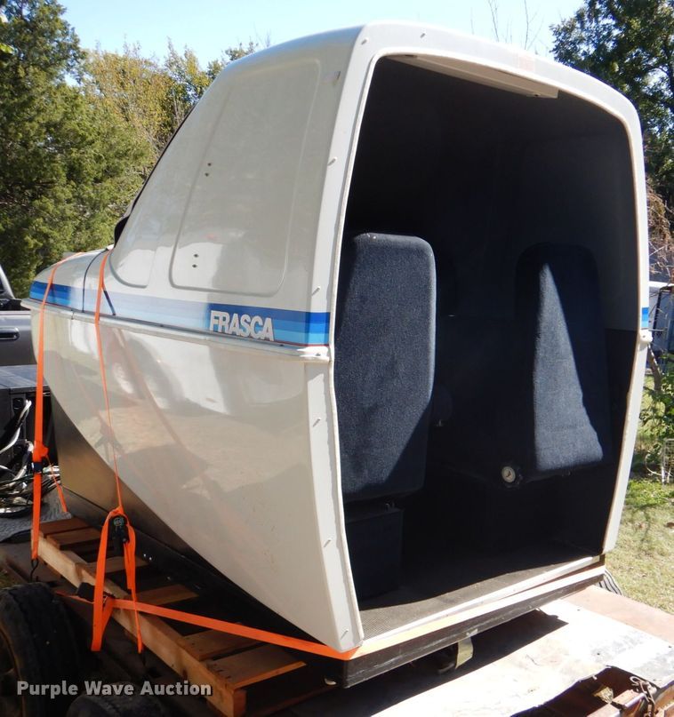 image for item FF9007 Frasca flight simulator