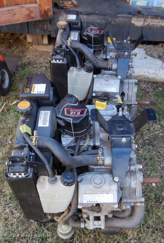 (2) Kawasaki FD750D 745cc gas engines in Tulsa, OK Item FF9010 sold
