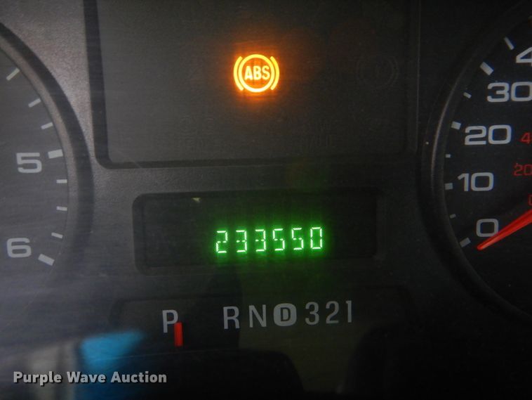 image for item FF9041 2007 Ford F450 Super Duty Crew Cab truck cab and chassis