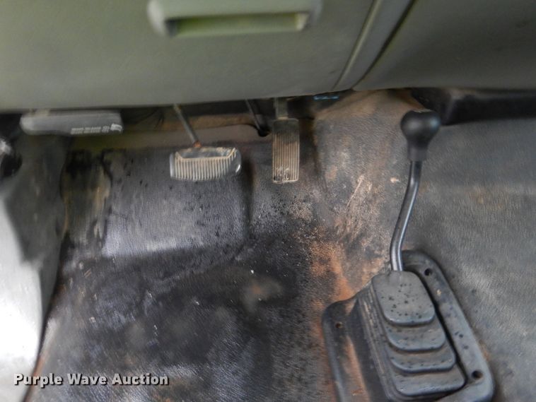 image for item FF9041 2007 Ford F450 Super Duty Crew Cab truck cab and chassis