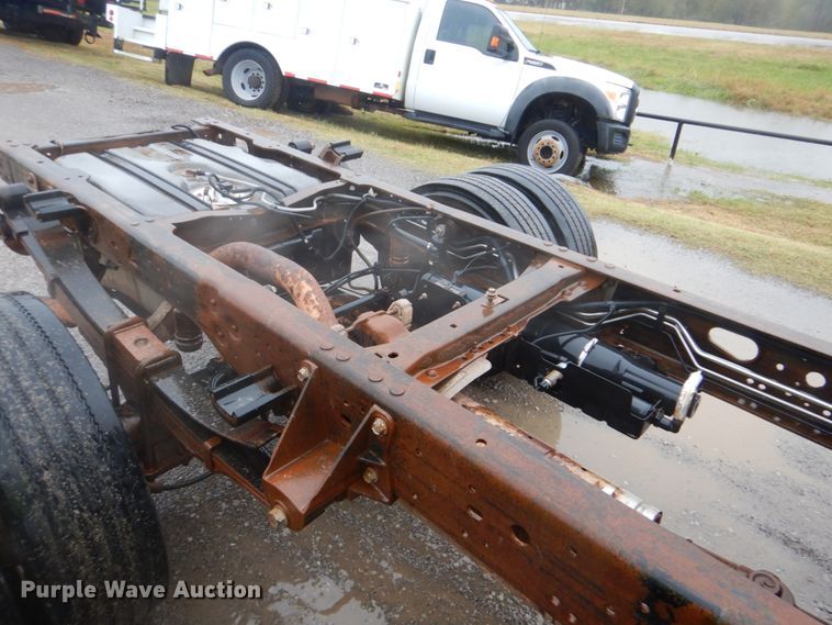 image for item FF9041 2007 Ford F450 Super Duty Crew Cab truck cab and chassis