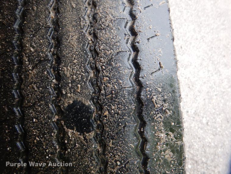 image for item FF9041 2007 Ford F450 Super Duty Crew Cab truck cab and chassis