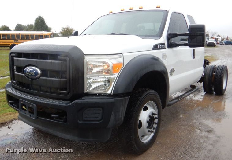 image for item FF9043 2012 Ford F550 SuperCab truck cab and chassis