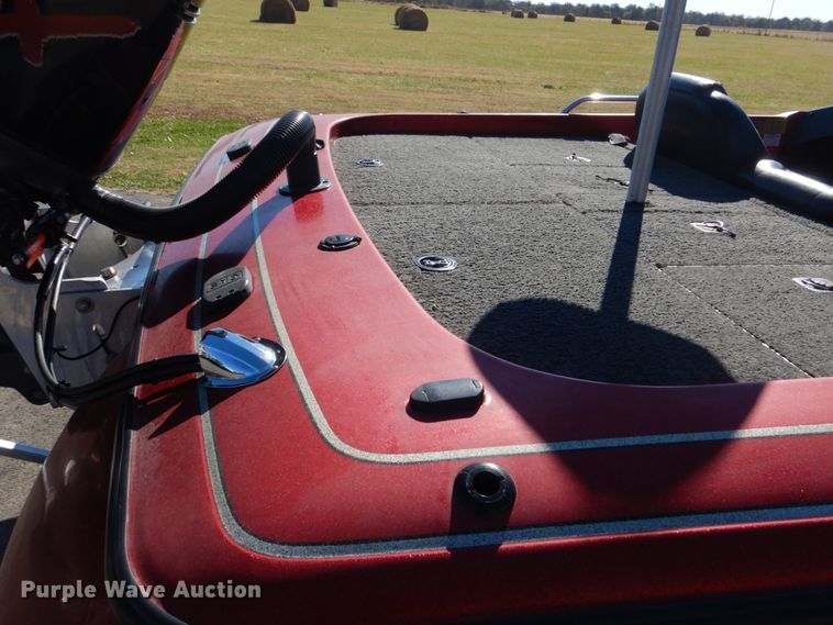 image for item FF9065 1998 Skeeter ZX202C boat