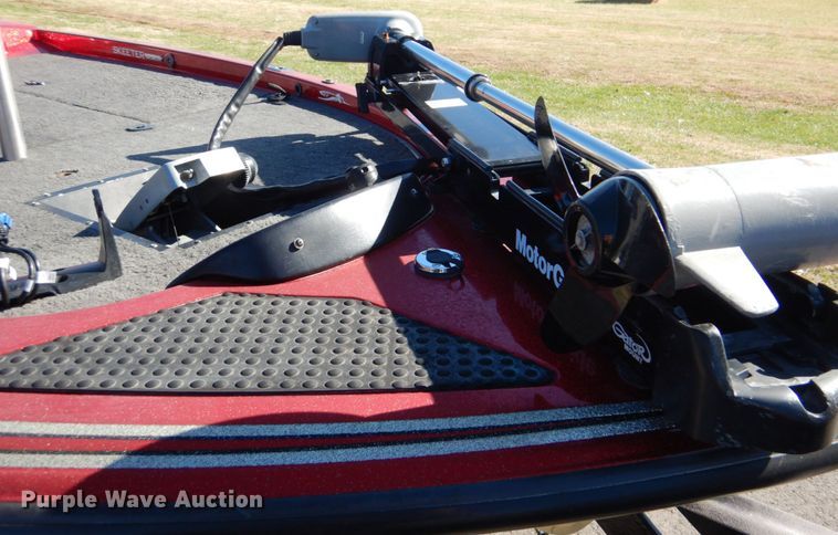 image for item FF9065 1998 Skeeter ZX202C boat