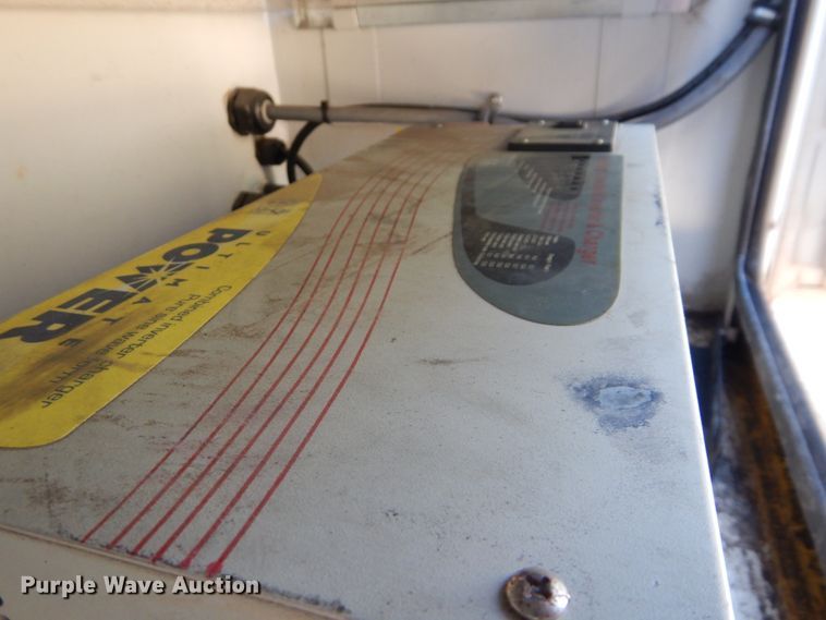 image for item FF9066 2012 Ford F550 Super Duty bucket truck