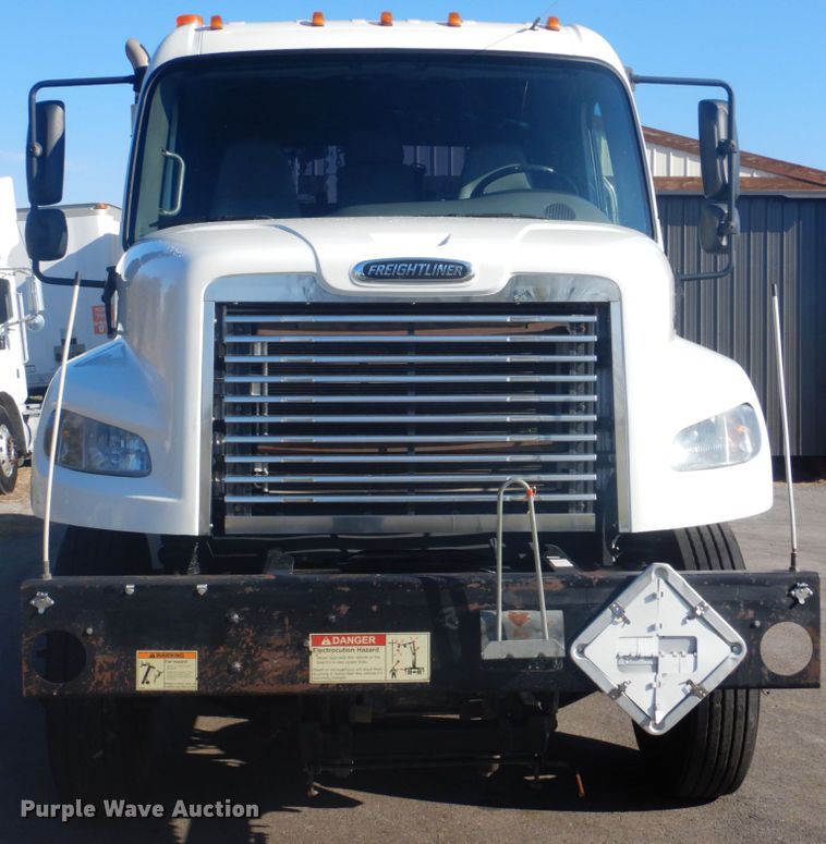 image for item FF9087 2012 Freightliner Business Class M2 utility bed truck with crane