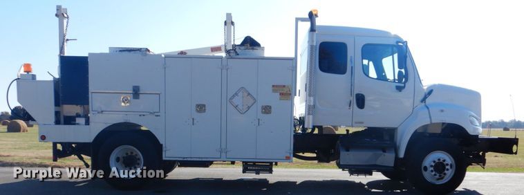 image for item FF9087 2012 Freightliner Business Class M2 utility bed truck with crane