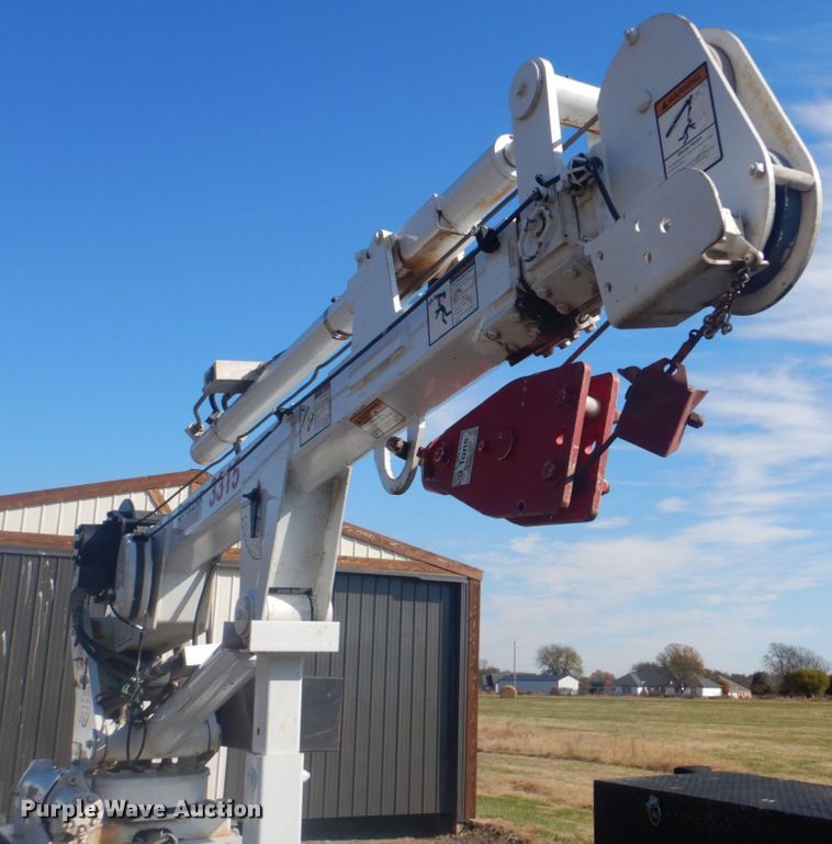 image for item FF9089 2014 Ford F350 Super Duty SuperCab utility bed pickup truck with crane