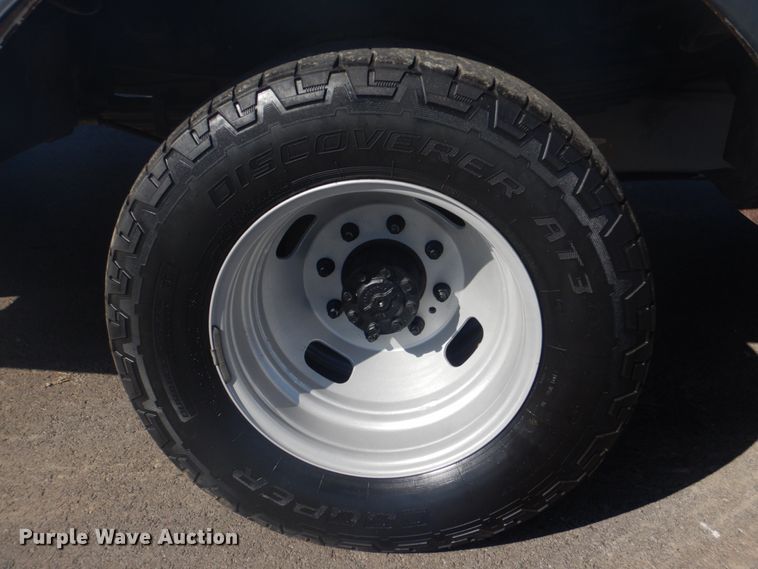 image for item FF9089 2014 Ford F350 Super Duty SuperCab utility bed pickup truck with crane