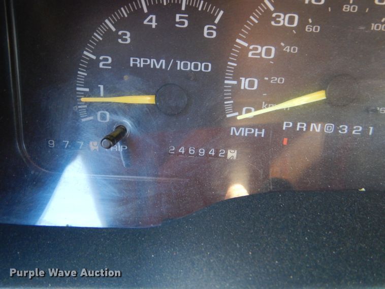 image for item FJ9820 1997 Chevrolet K1500 Ext. Cab pickup truck