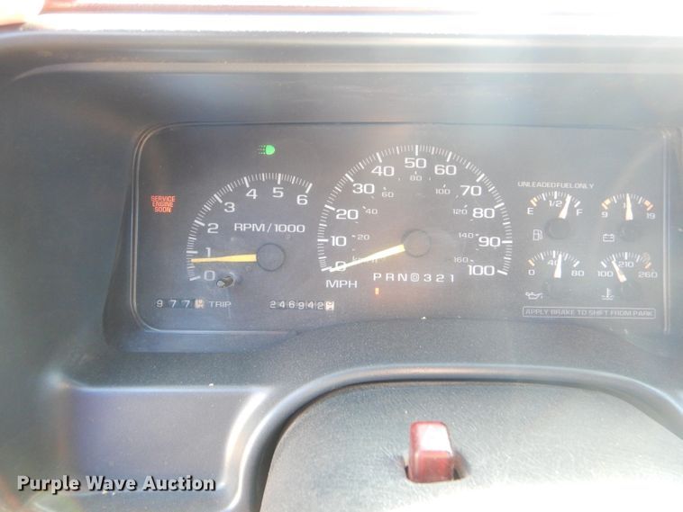 image for item FJ9820 1997 Chevrolet K1500 Ext. Cab pickup truck