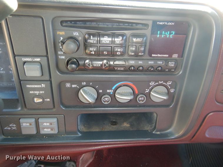 image for item FJ9820 1997 Chevrolet K1500 Ext. Cab pickup truck