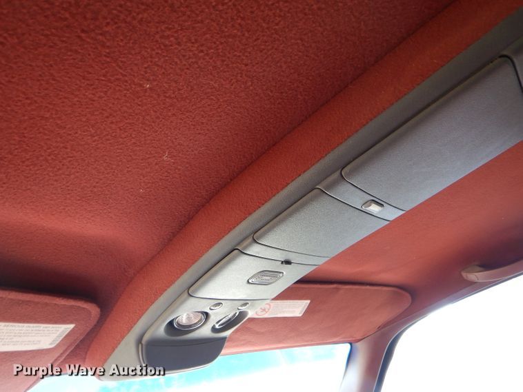 image for item FJ9820 1997 Chevrolet K1500 Ext. Cab pickup truck