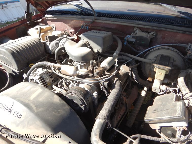 image for item FJ9820 1997 Chevrolet K1500 Ext. Cab pickup truck