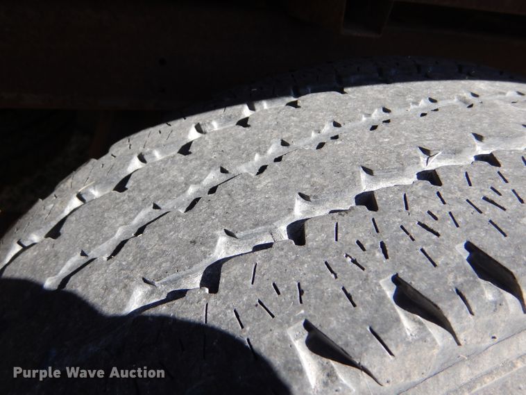 image for item FJ9820 1997 Chevrolet K1500 Ext. Cab pickup truck