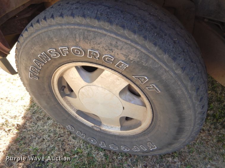 image for item FJ9820 1997 Chevrolet K1500 Ext. Cab pickup truck