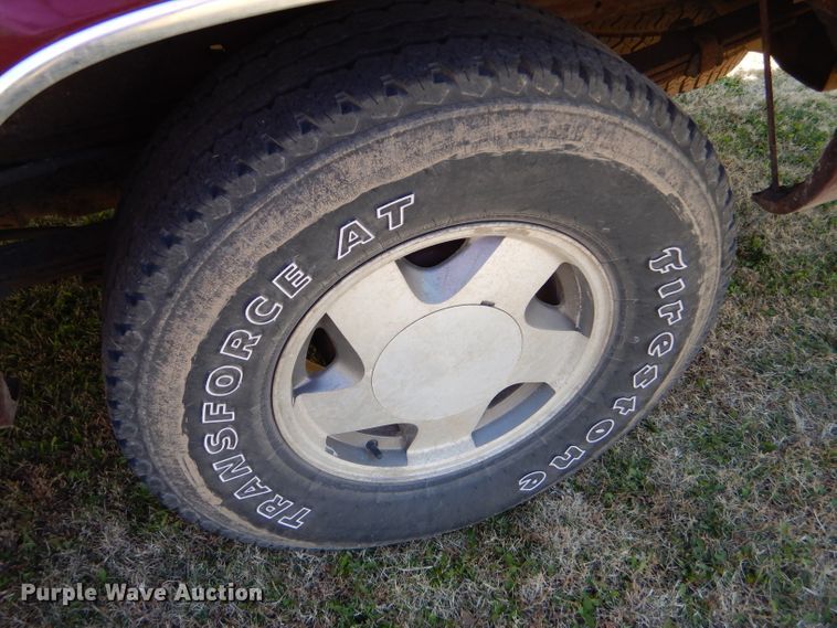 image for item FJ9820 1997 Chevrolet K1500 Ext. Cab pickup truck