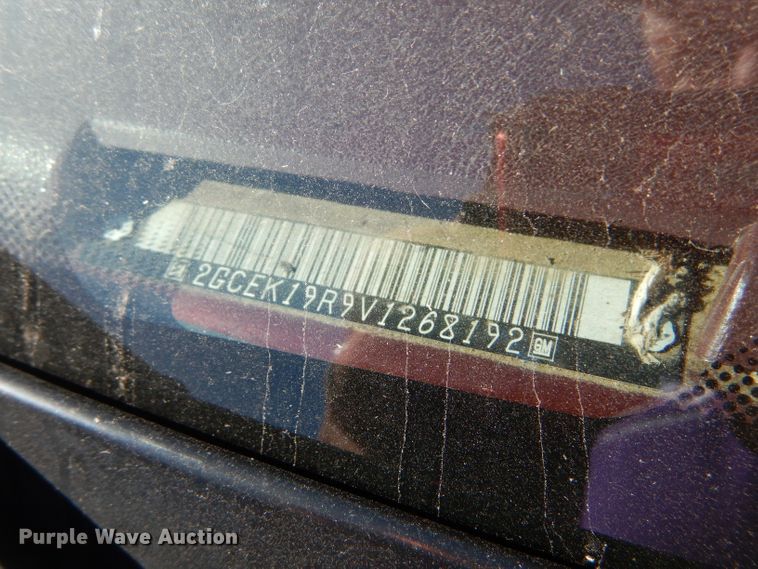 image for item FJ9820 1997 Chevrolet K1500 Ext. Cab pickup truck