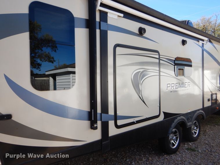 image for item FJ9821 2017 Keystone Bullet Premier BL30RIPR17 camper