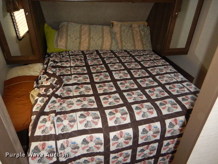 image for item FJ9821 2017 Keystone Bullet Premier BL30RIPR17 camper