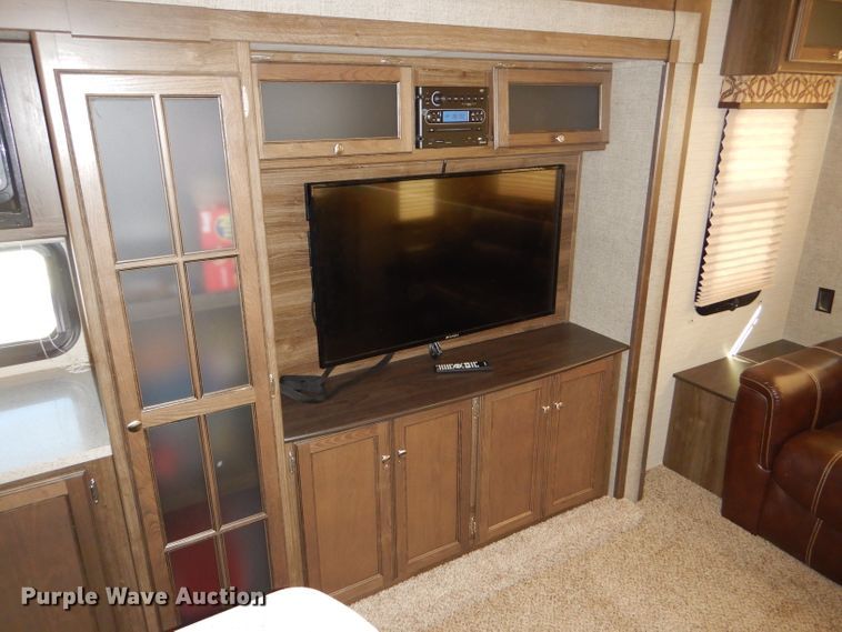 image for item FJ9821 2017 Keystone Bullet Premier BL30RIPR17 camper