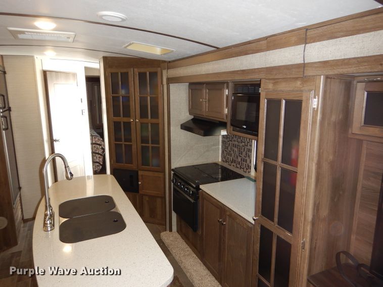 image for item FJ9821 2017 Keystone Bullet Premier BL30RIPR17 camper