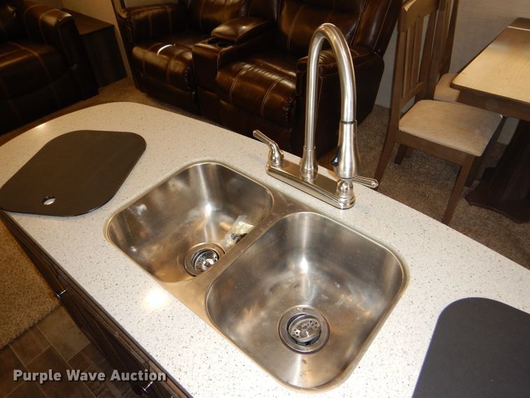 image for item FJ9821 2017 Keystone Bullet Premier BL30RIPR17 camper