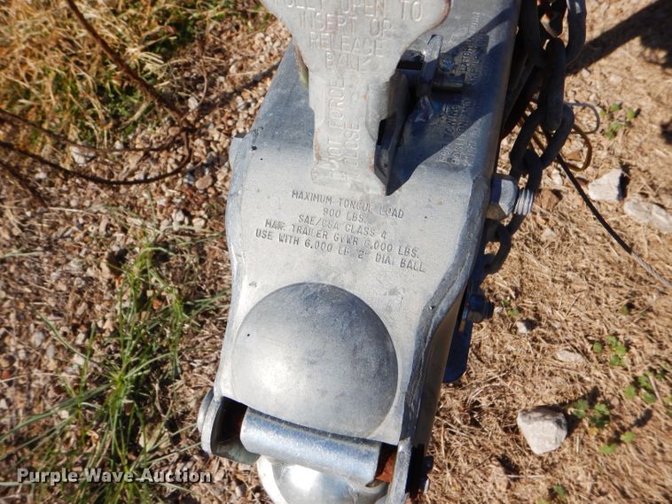 image for item FJ9822 2003 Bayliner boat