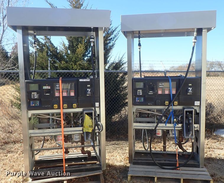 image for item FK9639 (2) Wayne fuel pumps