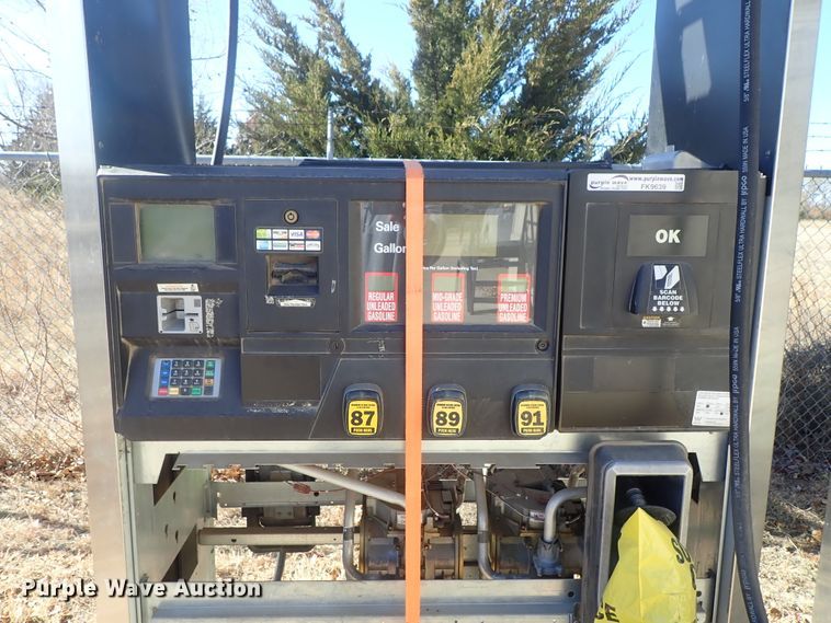 image for item FK9639 (2) Wayne fuel pumps