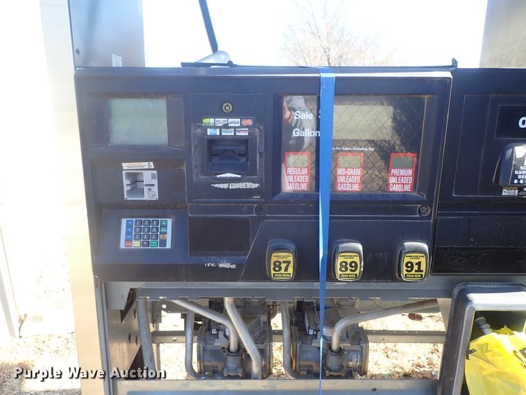 image for item FK9639 (2) Wayne fuel pumps