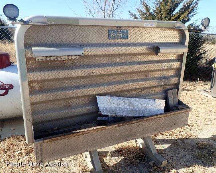 image for item FK9640 Meritt headache rack