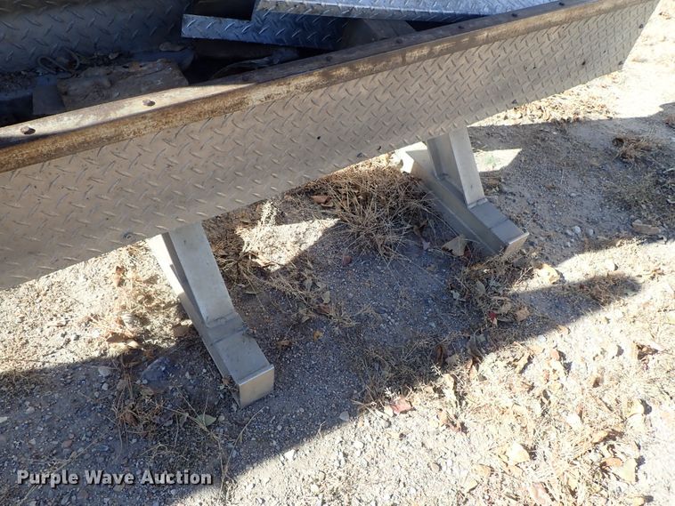 image for item FK9640 Meritt headache rack