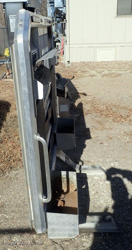 image for item FK9641 Headache rack