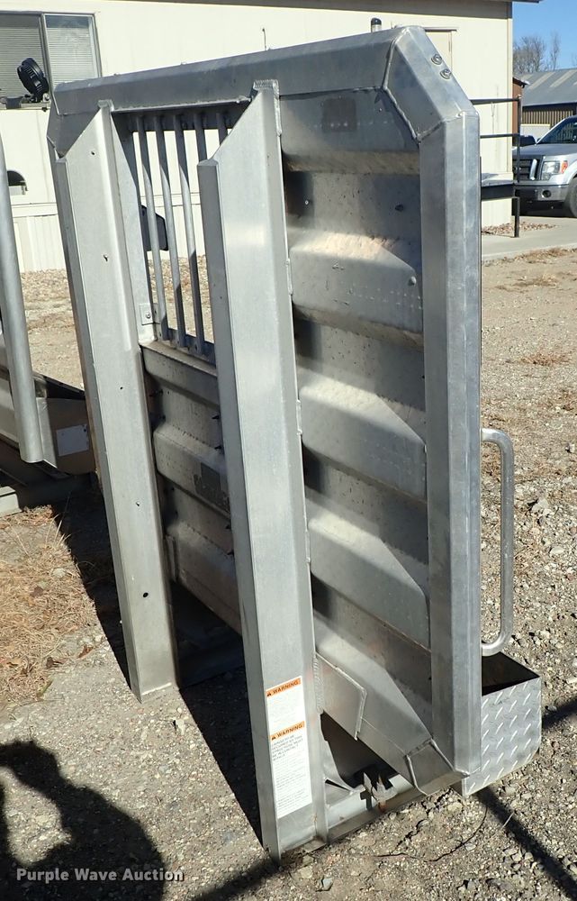 image for item FK9641 Headache rack