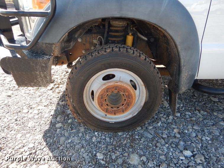 image for item FK9962 2011 Ford F450 Super Duty SuperCab truck cab and chassis