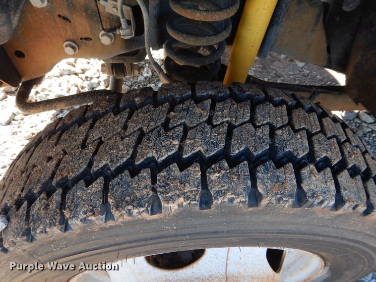 image for item FK9962 2011 Ford F450 Super Duty SuperCab truck cab and chassis