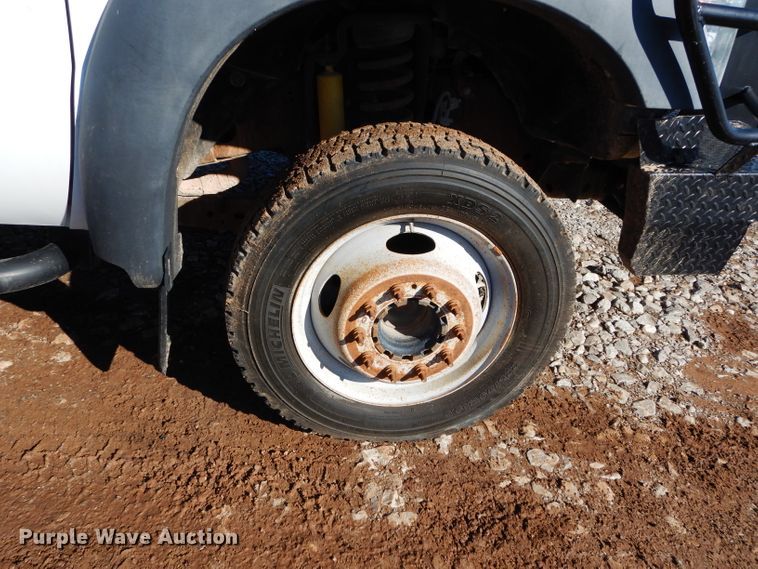 image for item FK9962 2011 Ford F450 Super Duty SuperCab truck cab and chassis