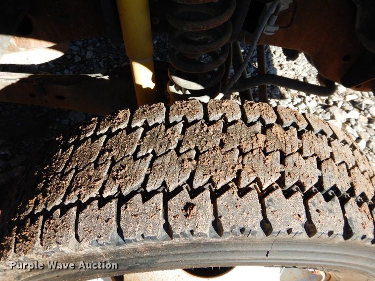 image for item FK9962 2011 Ford F450 Super Duty SuperCab truck cab and chassis