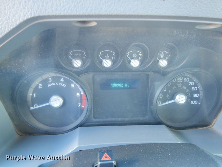 image for item FK9963 2012 Ford F350 Super Duty SuperCab pickup truck