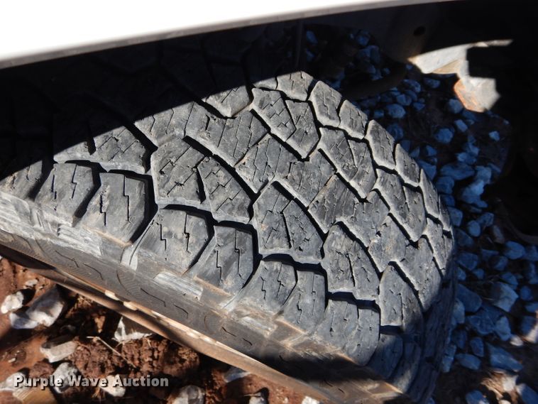 image for item FK9963 2012 Ford F350 Super Duty SuperCab pickup truck