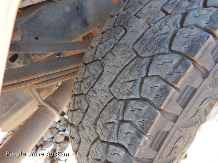 image for item FK9963 2012 Ford F350 Super Duty SuperCab pickup truck