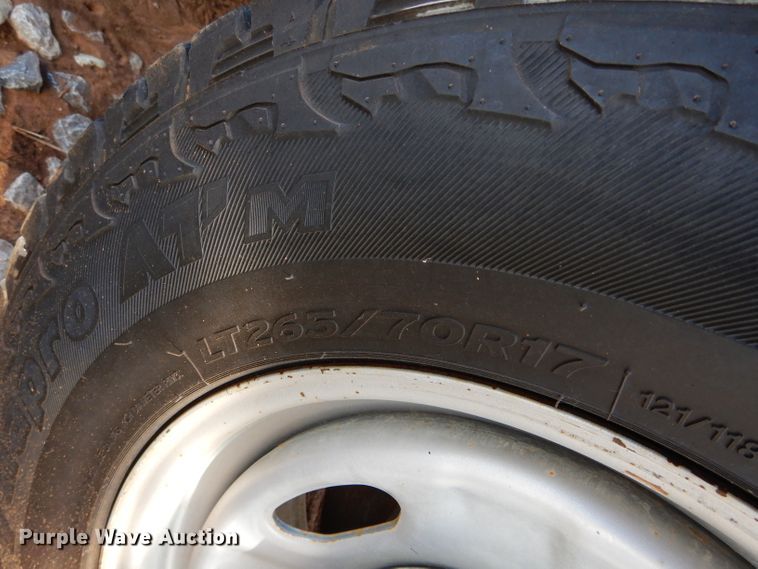 image for item FK9963 2012 Ford F350 Super Duty SuperCab pickup truck