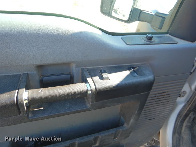 image for item FK9964 2014 Ford F450 Super Duty SuperCab utility truck
