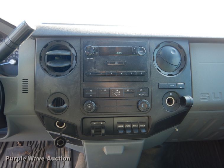 image for item FK9964 2014 Ford F450 Super Duty SuperCab utility truck