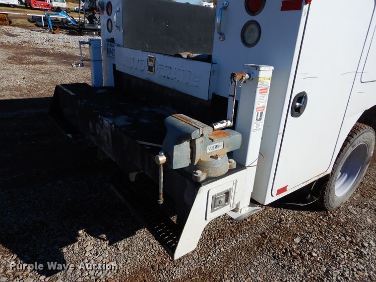 image for item FK9964 2014 Ford F450 Super Duty SuperCab utility truck